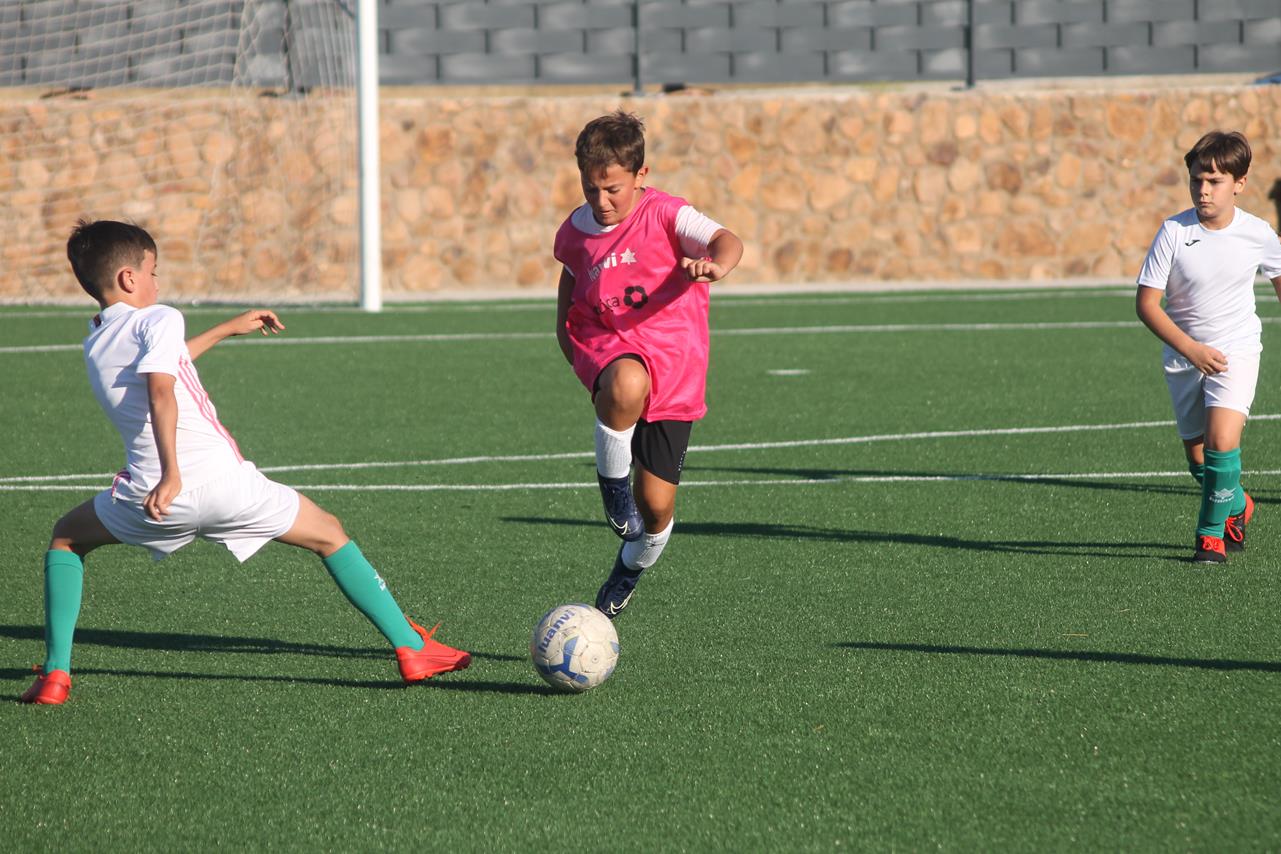 Fotos: Cierre de temporada de la Escuela de Fútbol Base (I)