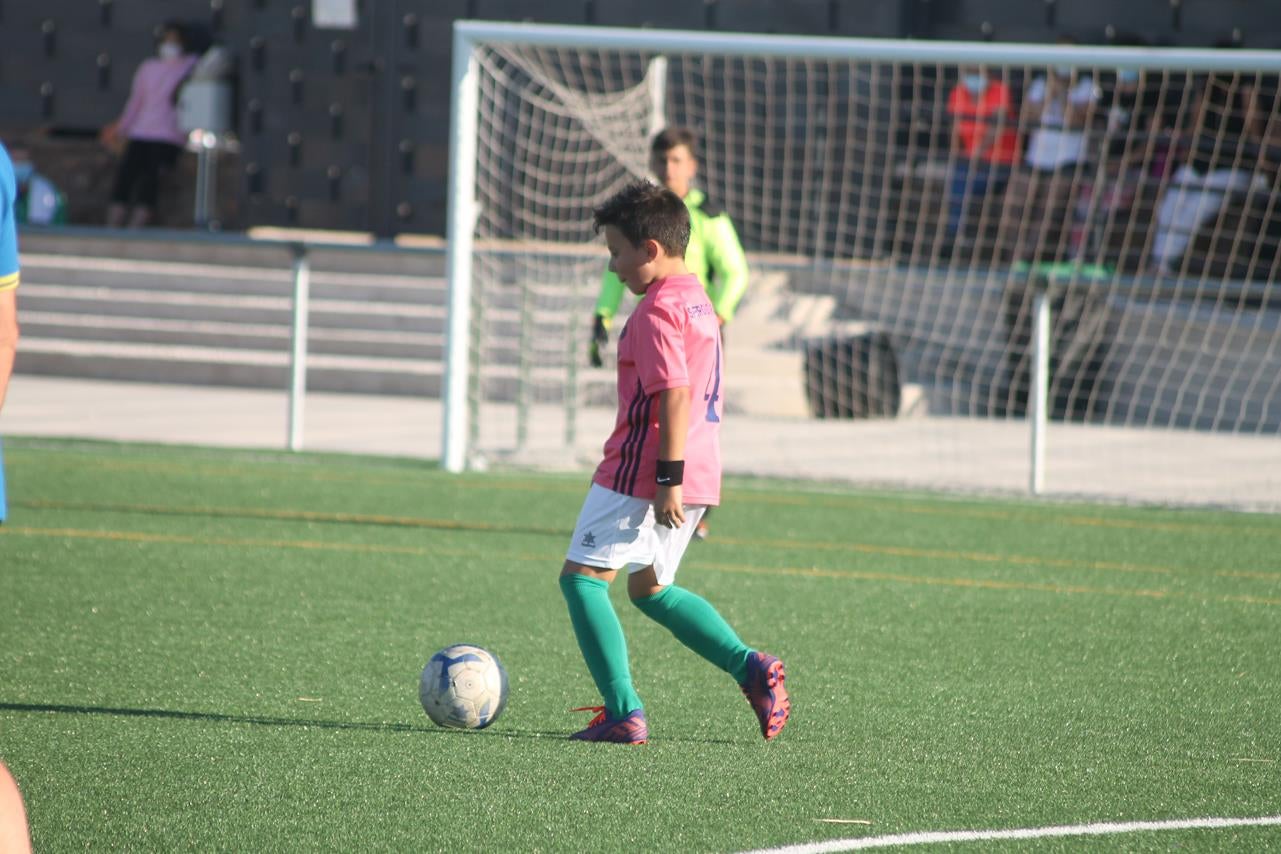 Fotos: Cierre de temporada de la Escuela de Fútbol Base (II)