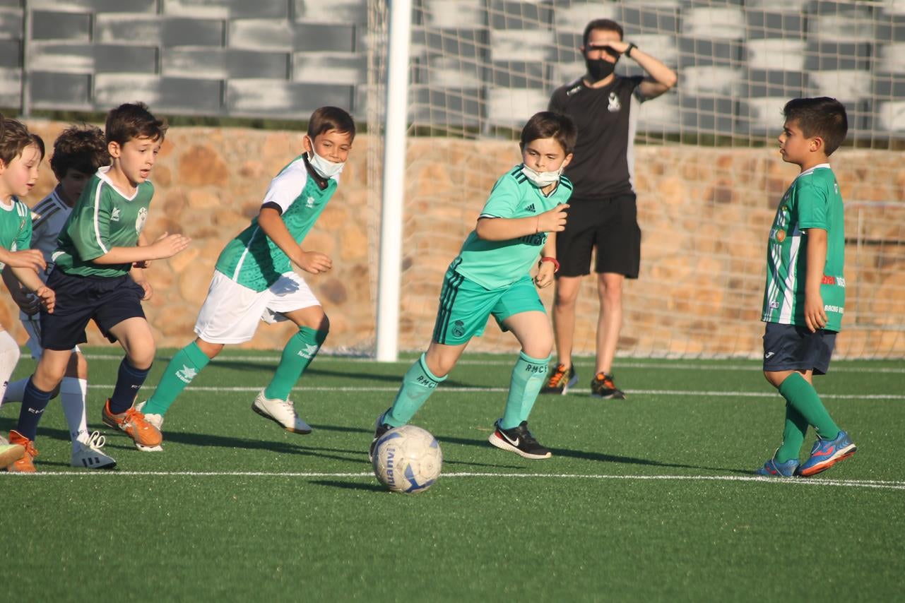 Fotos: Cierre de temporada de la Escuela de Fútbol Base (II)
