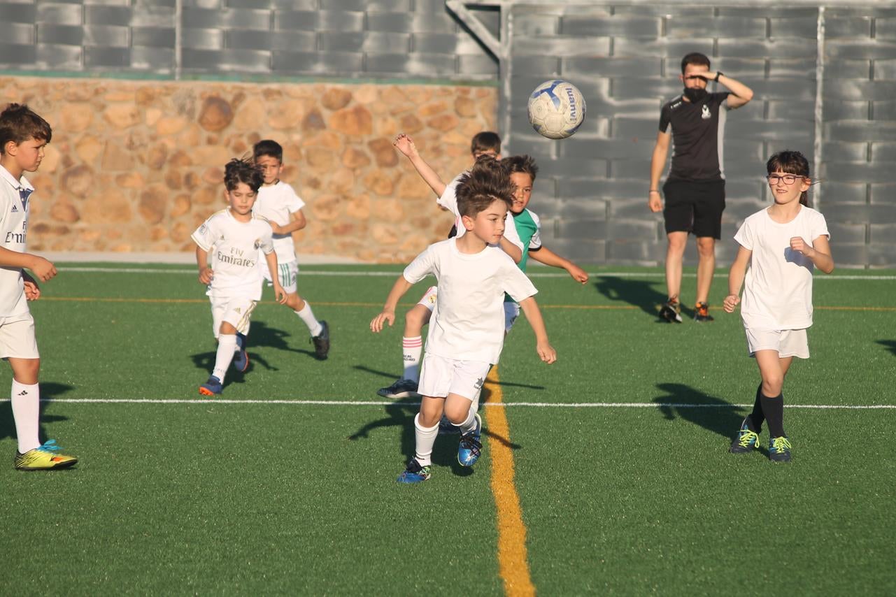 Fotos: Cierre de temporada de la Escuela de Fútbol Base (III)