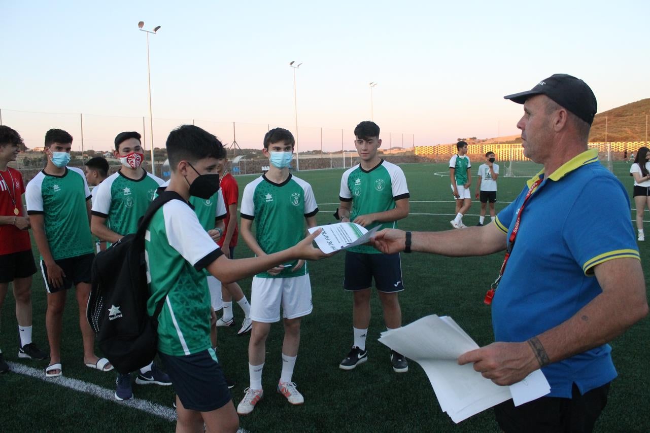 Fotos: Cierre de temporada de la Escuela de Fútbol Base (IV)