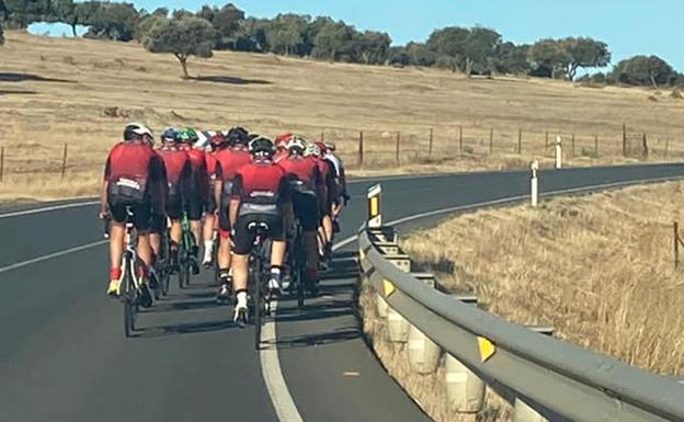 El pelotón durante el recorrido