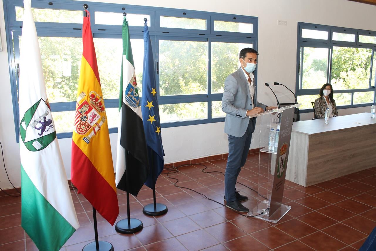 Fotos: Visita de la Consejera de Educación y Empleo, Esther Gutiérrez