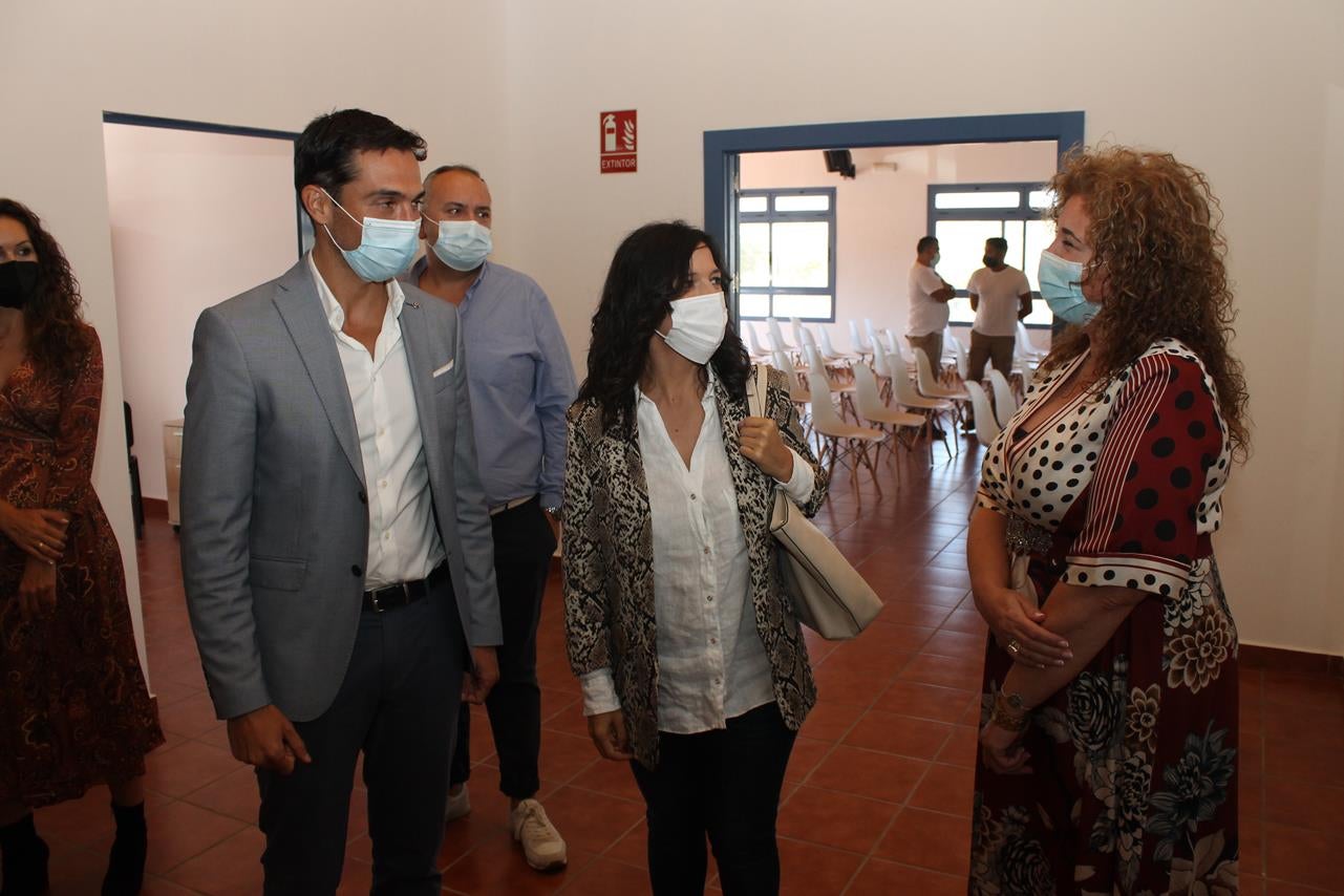 Fotos: Visita de la Consejera de Educación y Empleo, Esther Gutiérrez
