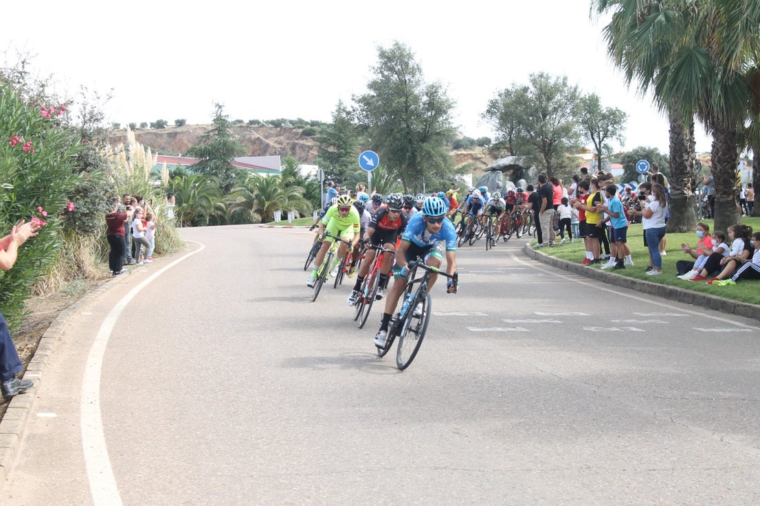 Fotos: Vuelta a Extremadura en Valverde de Leganés 2021