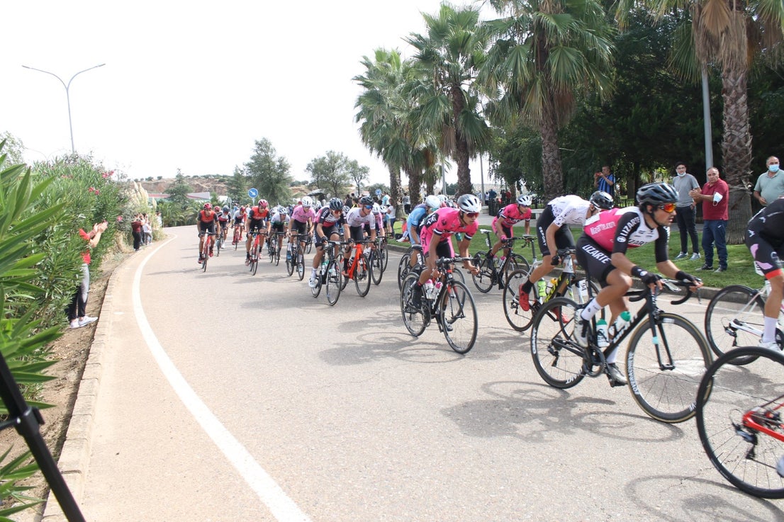 Fotos: Vuelta a Extremadura en Valverde de Leganés (II)