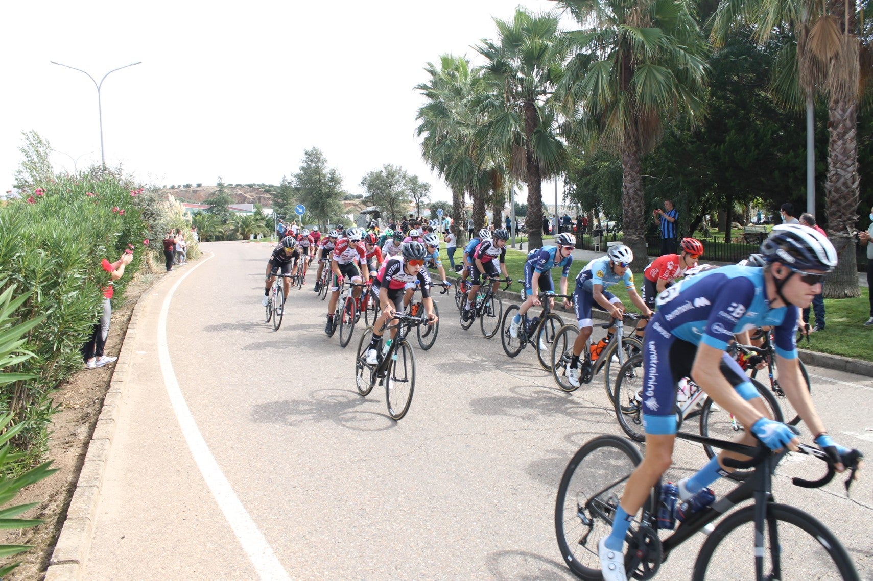 Fotos: Vuelta a Extremadura en Valverde de Leganés (II)