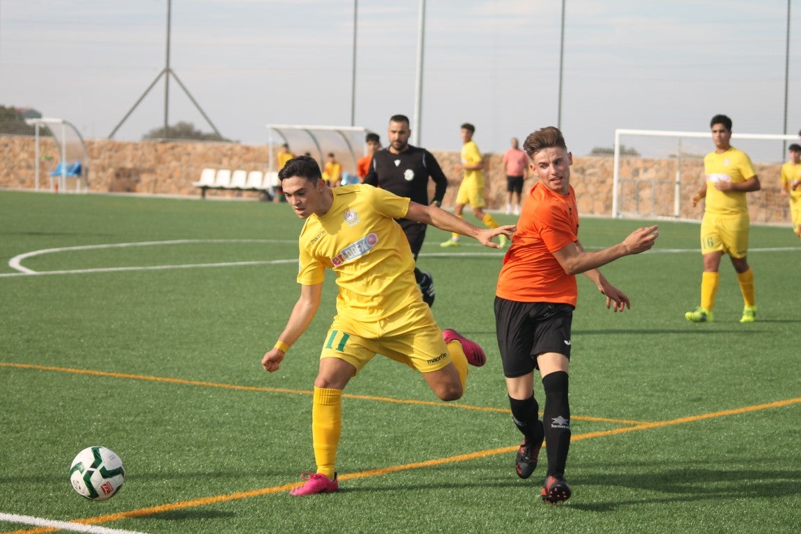 Fotos: Juveniles: Racing Valverdeño – Alconchel