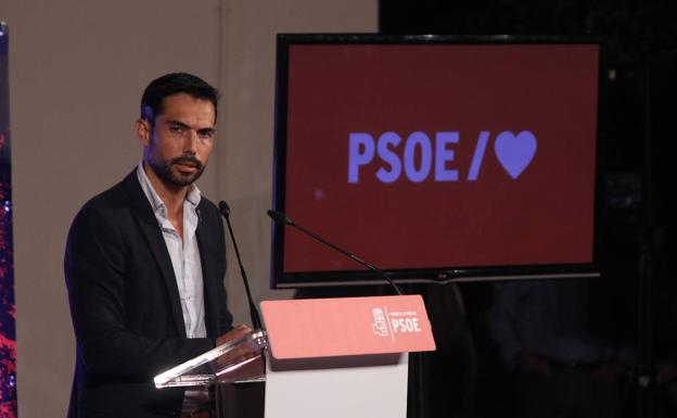 Imagen principal - Intervenciones de Manolo Borrego, Miguel Ángel Gallardo y Rafael Lemus