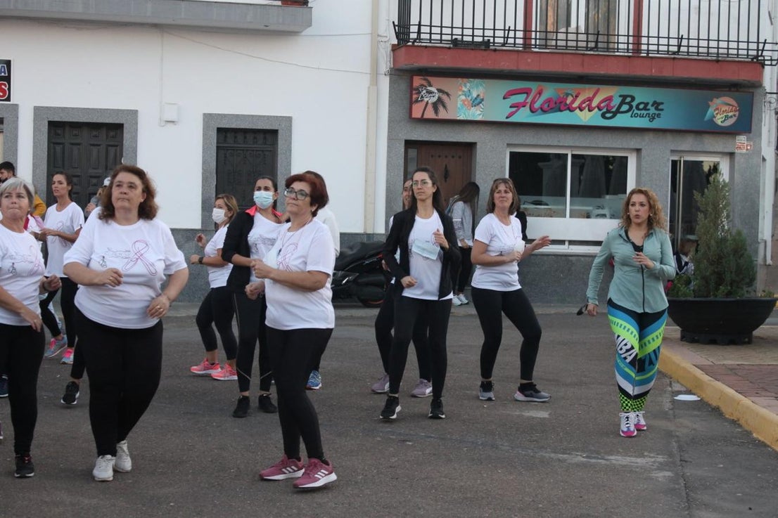 Fotos: Marcha Solidaria de la Semana Contra el Cáncer de Mama 2021 (II)