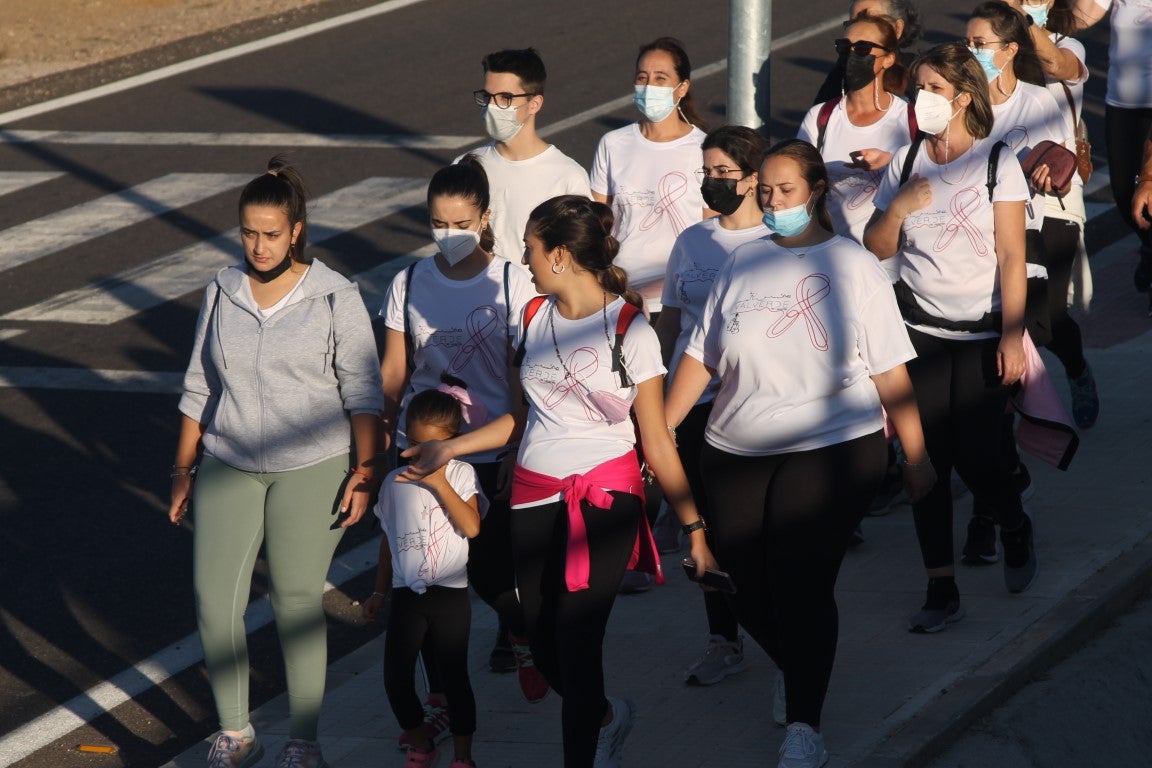 Fotos: Marcha Solidaria de la Semana Contra el Cáncer de Mama 2021 (I)