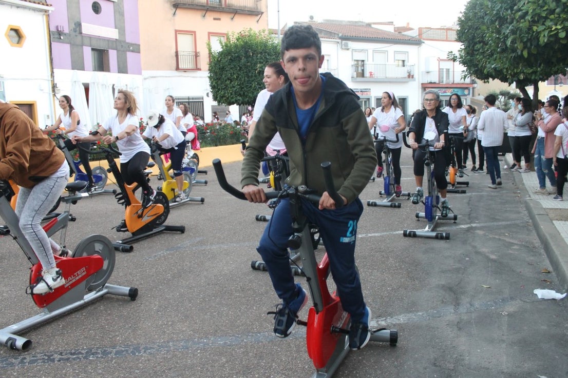 Fotos: Marcha Solidaria de la Semana Contra el Cáncer de Mama 2021 (III)