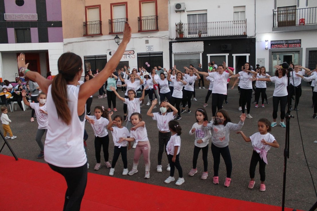 Fotos: Marcha Solidaria de la Semana Contra el Cáncer de Mama 2021 (IV)