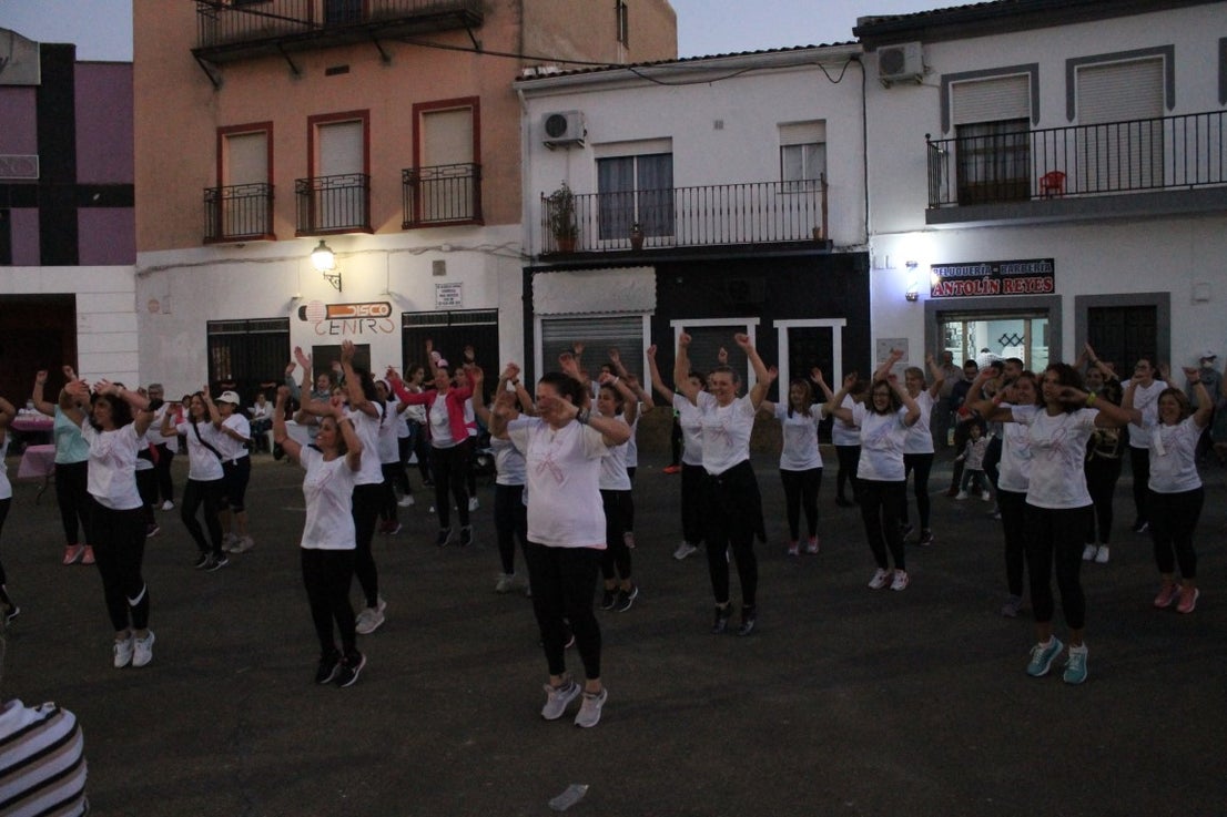 Fotos: Marcha Solidaria de la Semana Contra el Cáncer de Mama 2021 (IV)