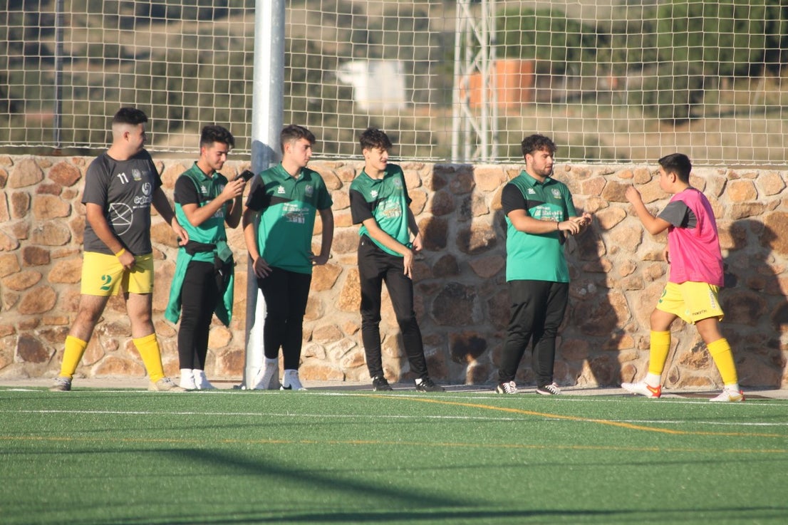 Fotos: Juveniles: Racing Valverdeño – Don Bosco