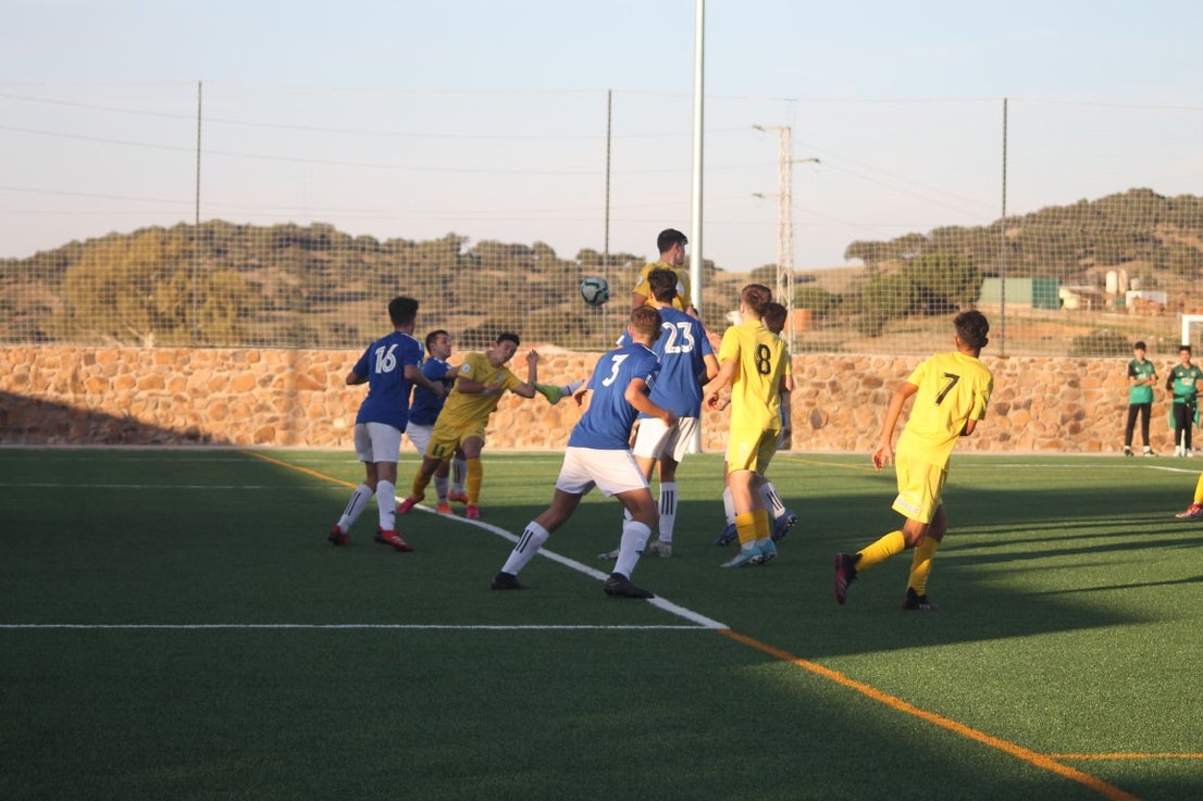 Fotos: Juveniles: Racing Valverdeño – Don Bosco