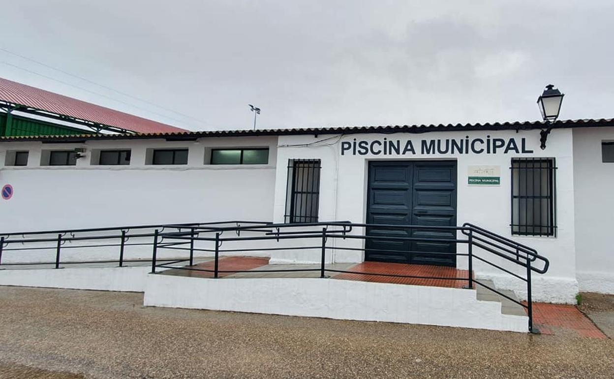 Vestuarios de la piscina municipal
