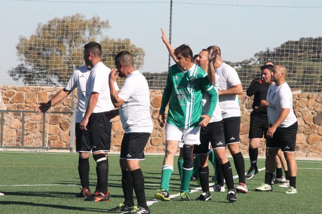 Fotos: Veteranos Valverde – EMD Sanvicenteña (II)