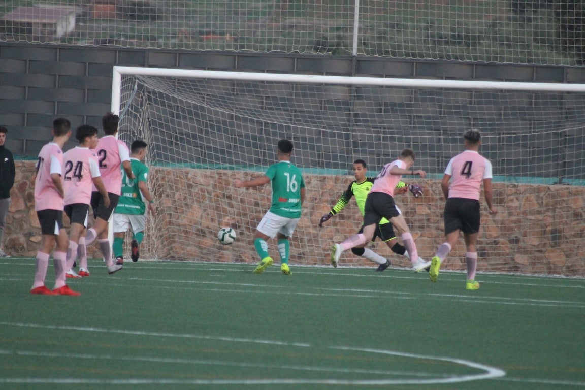 Fotos: Juveniles Racing Valverdeño – EF Espanyol de Badajoz