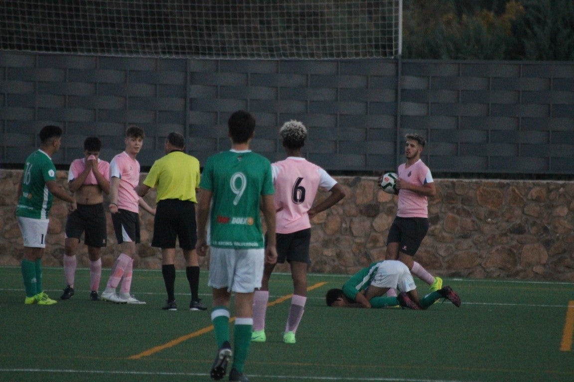 Fotos: Juveniles Racing Valverdeño – EF Espanyol de Badajoz