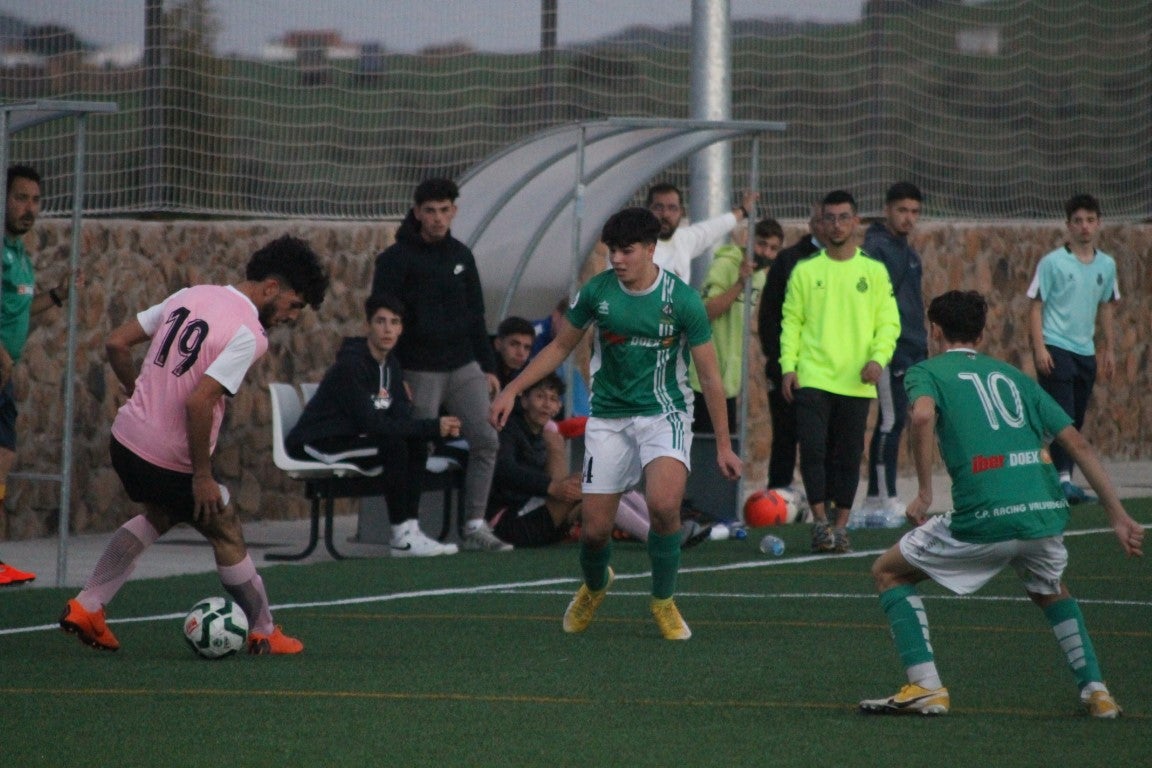 Fotos: Juveniles Racing Valverdeño – EF Espanyol de Badajoz
