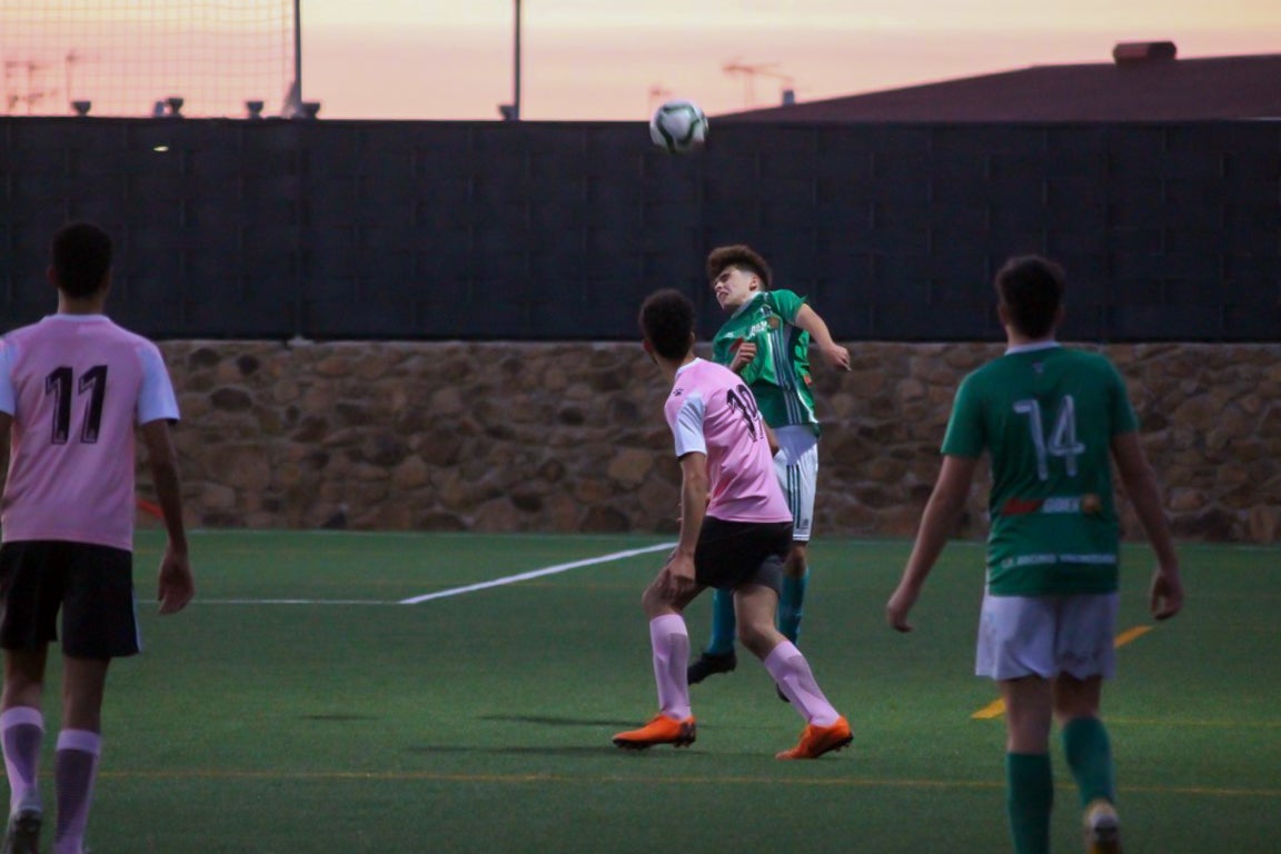 Fotos: Juveniles Racing Valverdeño – EF Espanyol de Badajoz