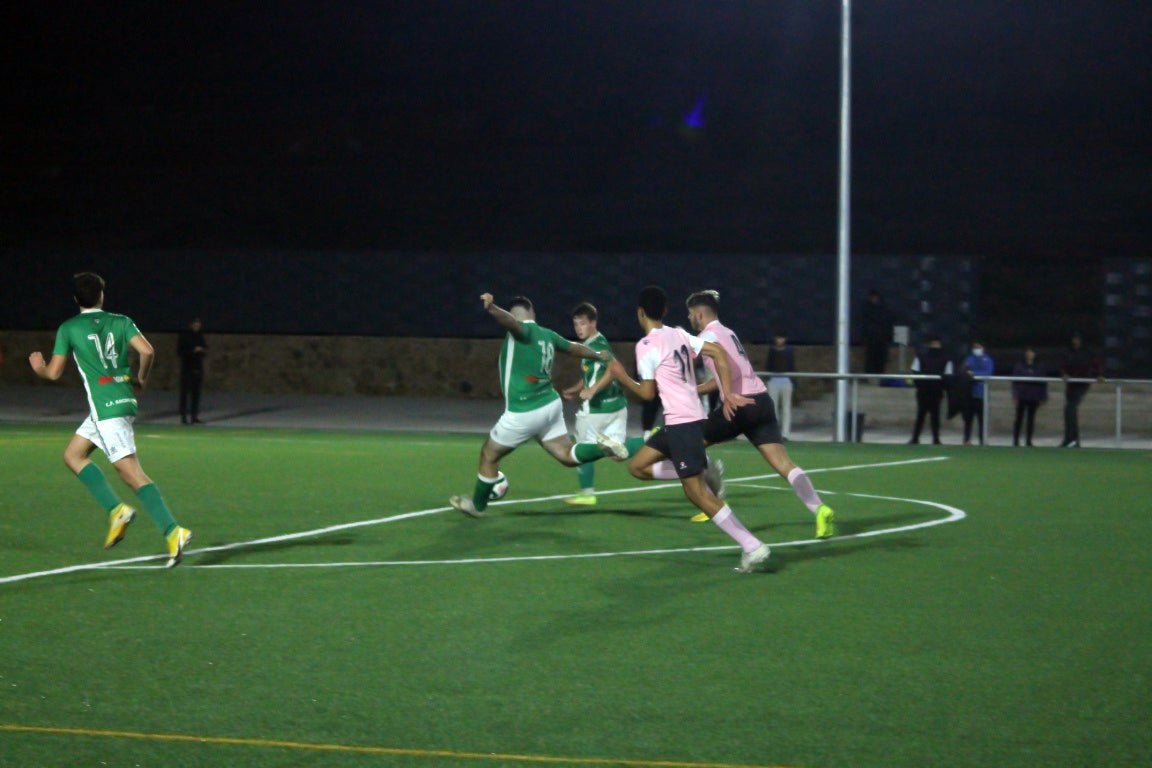 Fotos: Juveniles Racing Valverdeño – EF Espanyol de Badajoz