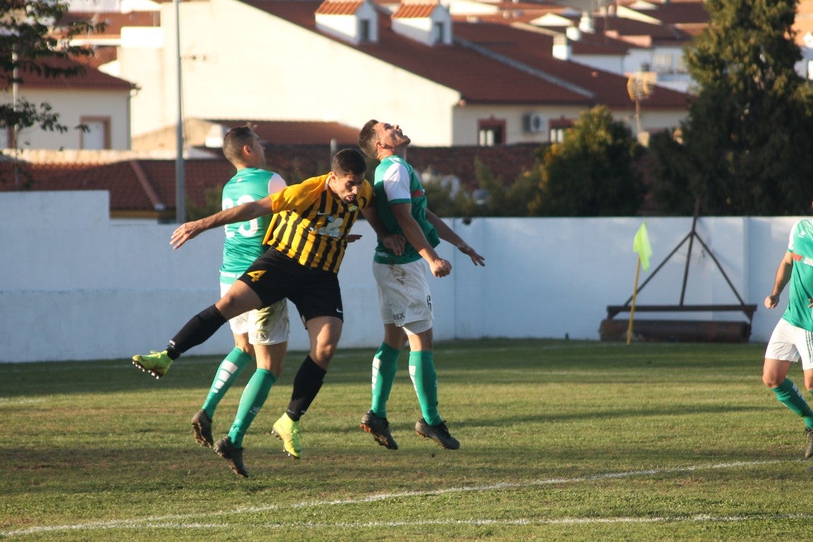 Fotos: Racing Valverdeño – AD Lobón