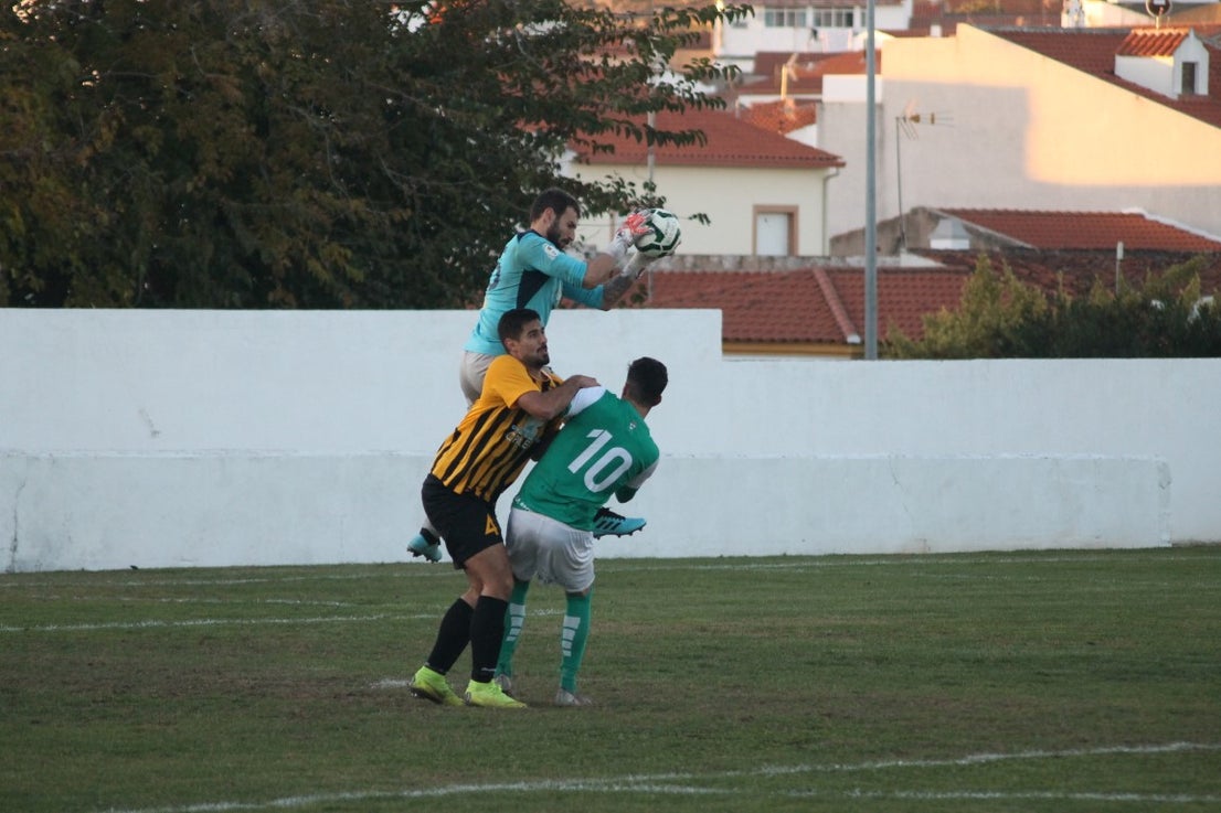 Fotos: Racing Valverdeño – AD Lobón