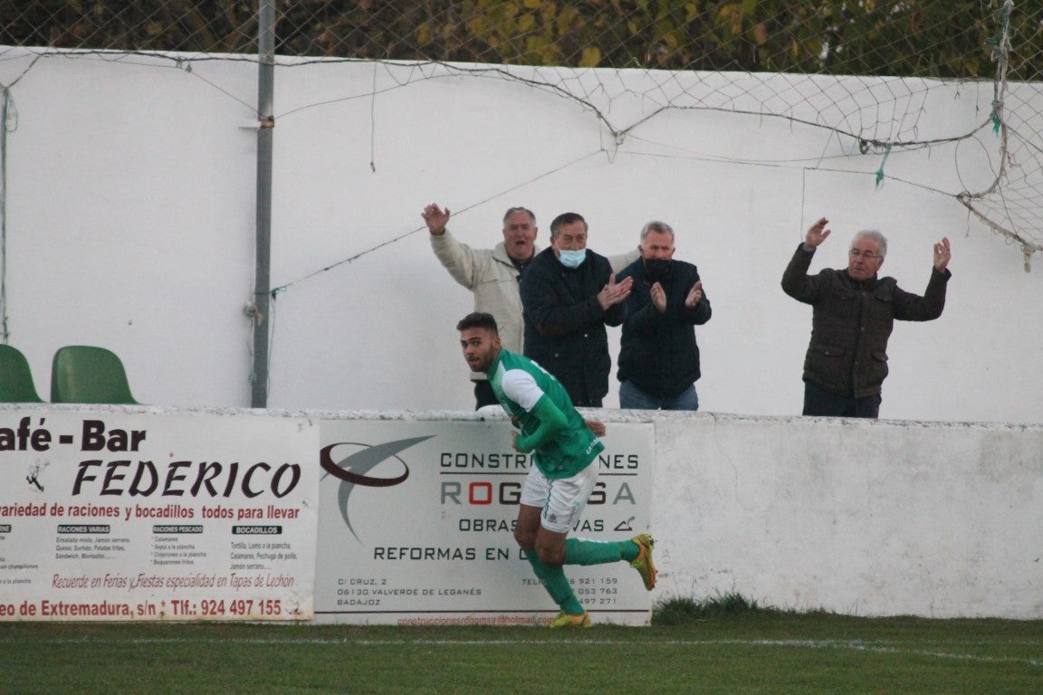 Fotos: Racing Valverdeño – AD Lobón