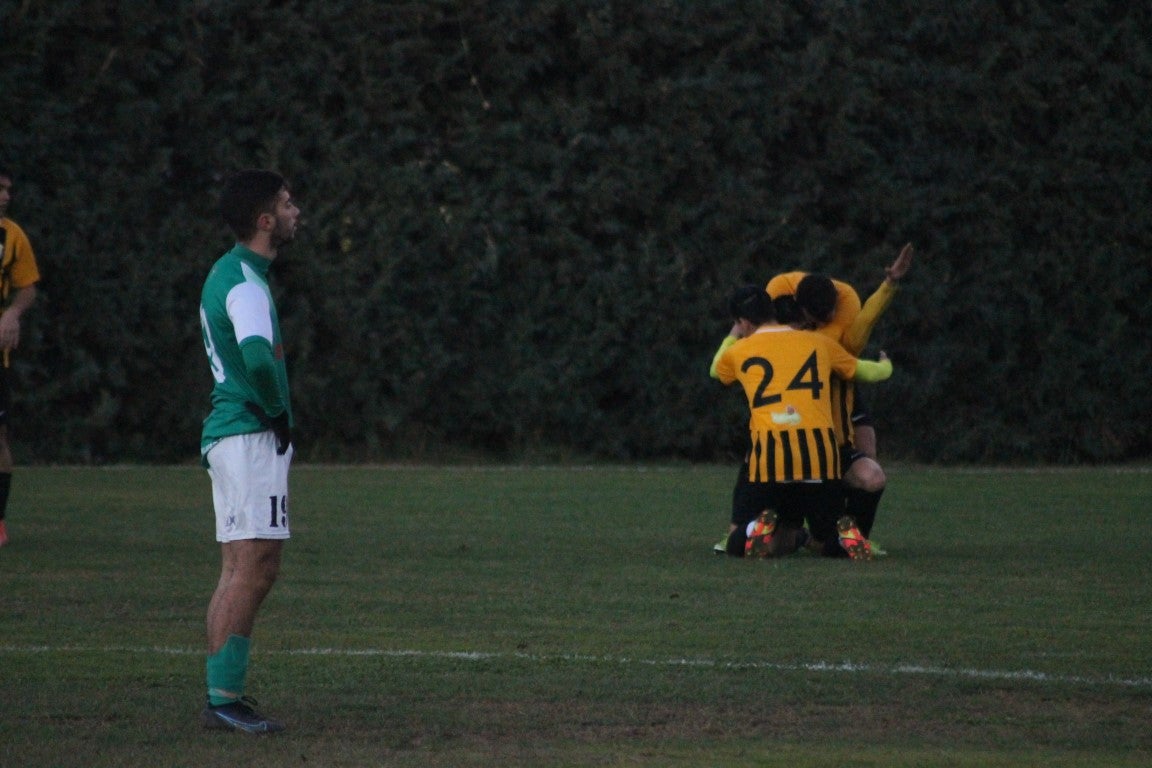 Fotos: Racing Valverdeño – AD Lobón