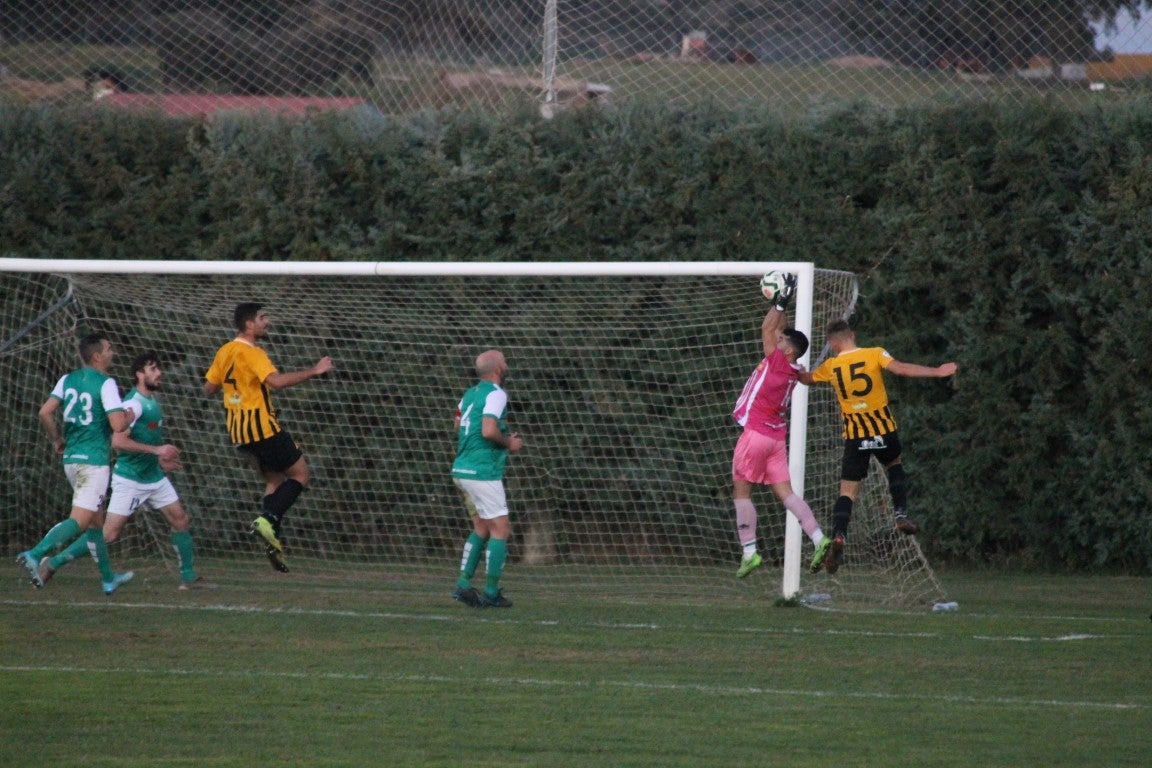 Fotos: Racing Valverdeño – AD Lobón