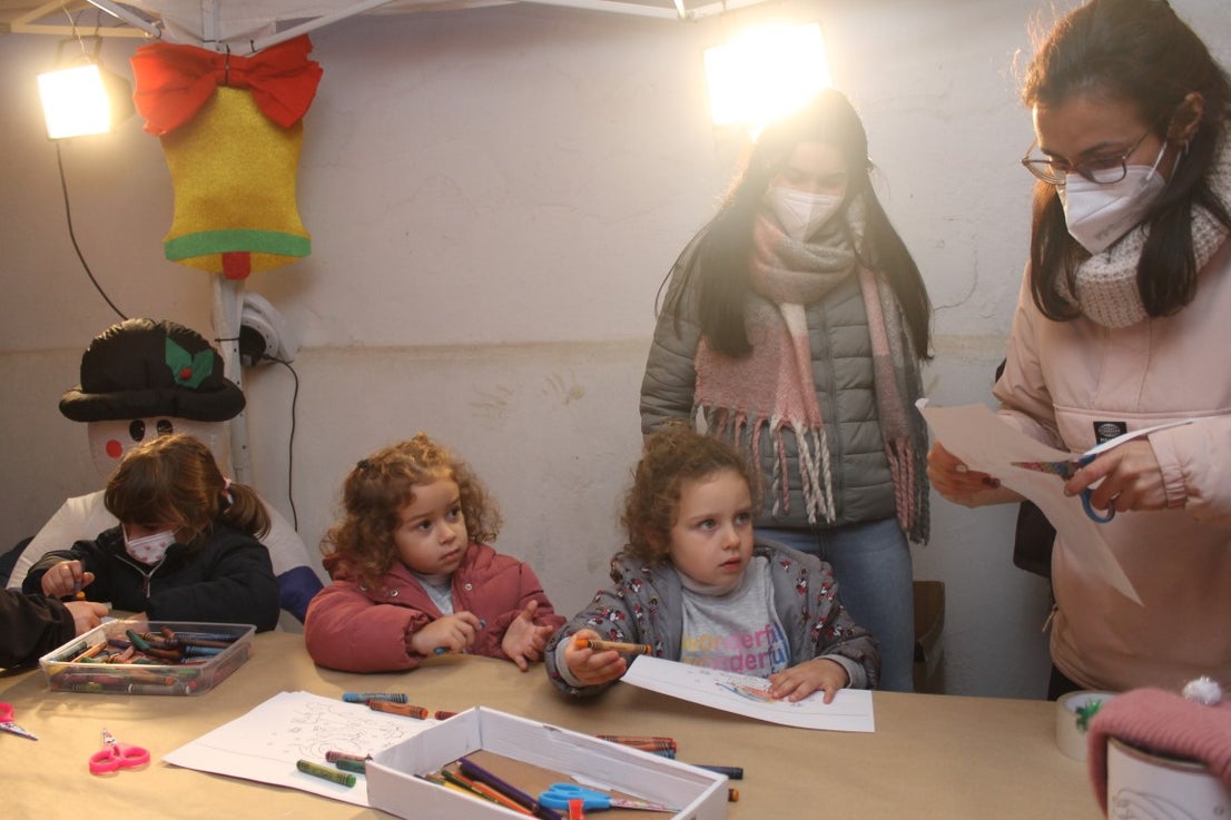 Fotos: Talleres Navideños y Castañas Asadas por ‘Adoro el Shopping Local’ 2021