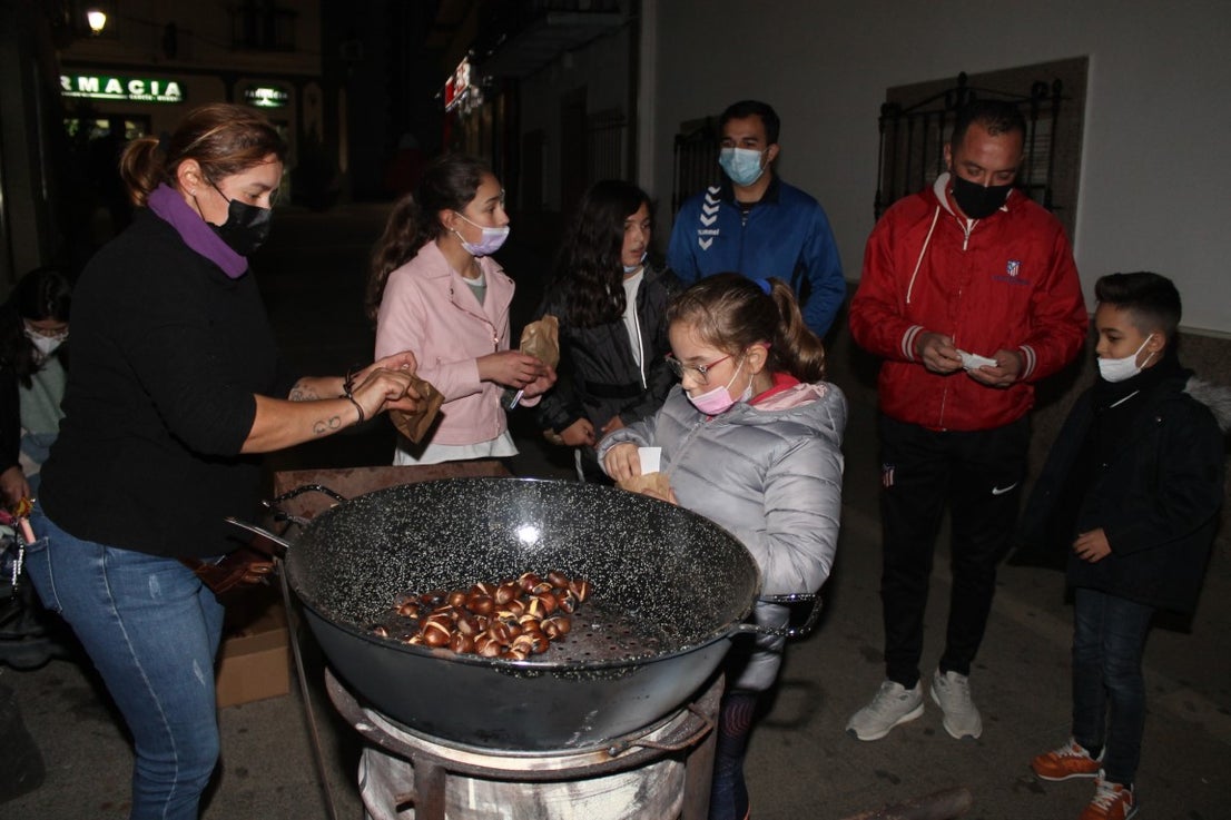 Fotos: Talleres Navideños y Castañas Asadas por ‘Adoro el Shopping Local’ 2021
