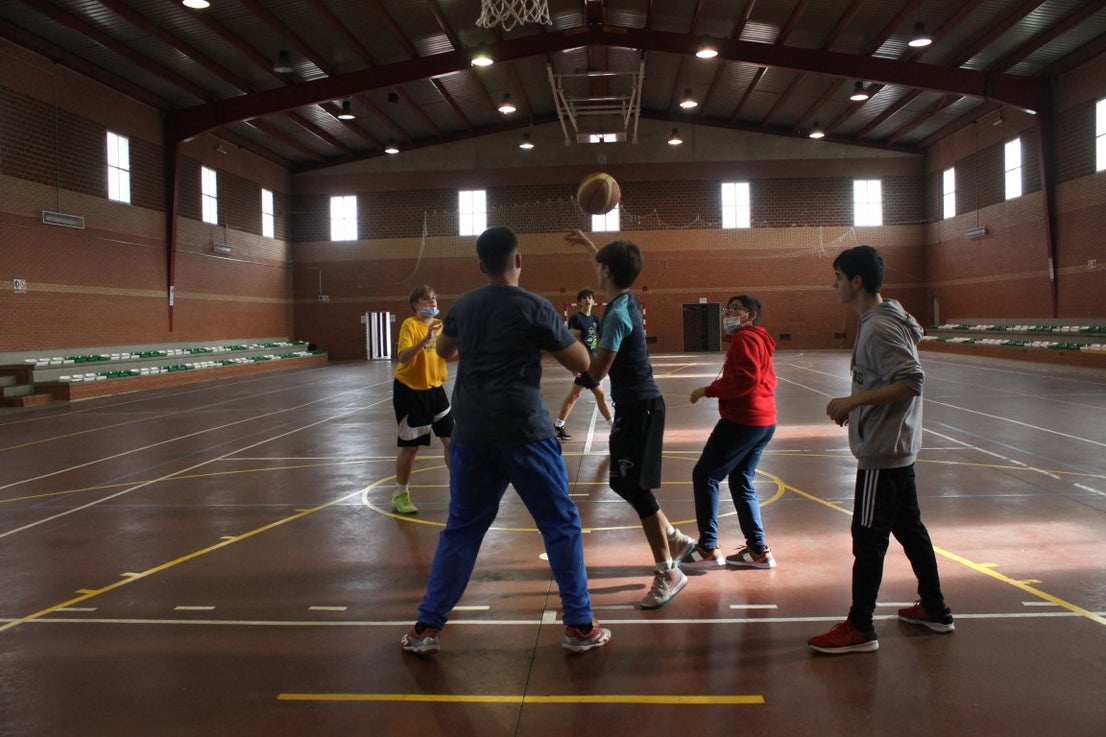 Fotos: Torneo de Baloncesto Navideño 2021