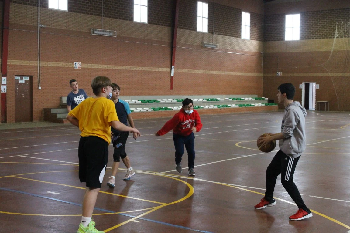 Fotos: Torneo de Baloncesto Navideño 2021