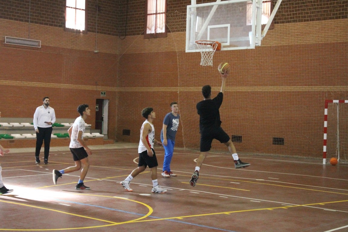 Fotos: Torneo de Baloncesto Navideño 2021