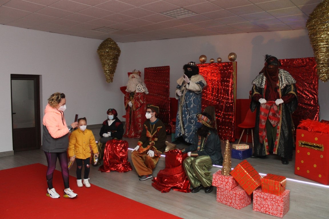 Fotos: Cabalgata de SSMM Los Reyes Magos (2022)