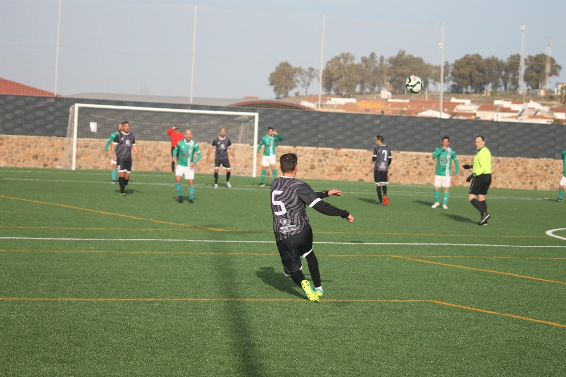 Fotos: Veteranos Valverde – Construcciones Entonado