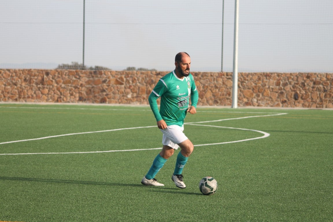 Fotos: Veteranos Valverde – CF Extremadura Veteranos