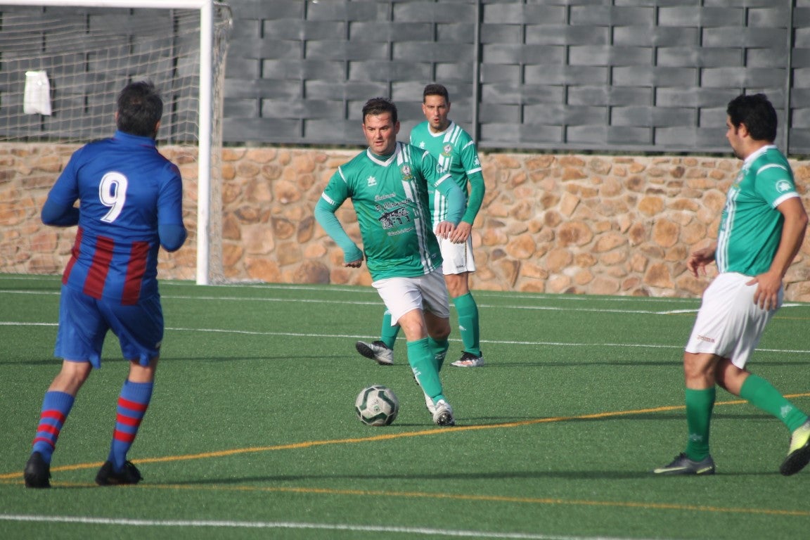 Fotos: Veteranos Valverde – CF Extremadura Veteranos