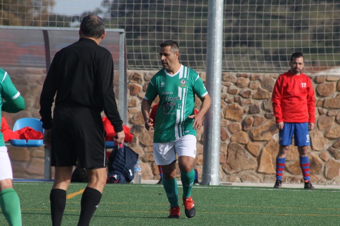 Fotos: Veteranos Valverde – CF Extremadura Veteranos