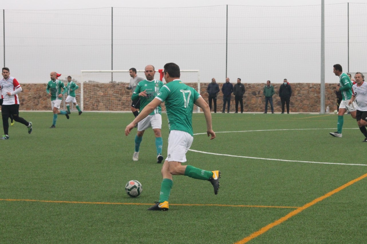 Fotos: Veteranos Valverde – Hispanolusa / Ofimer Solutions