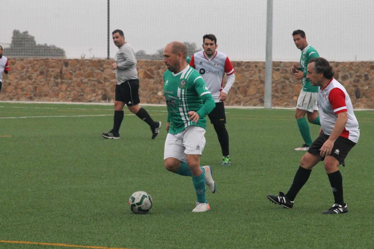 Fotos: Veteranos Valverde – Hispanolusa / Ofimer Solutions