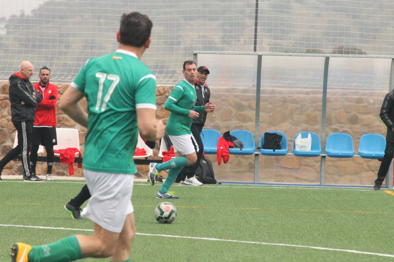 Fotos: Veteranos Valverde – Hispanolusa / Ofimer Solutions