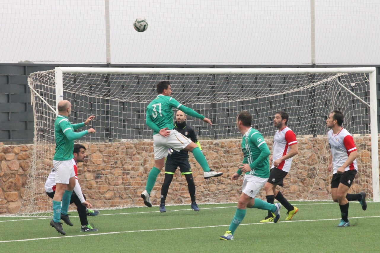 Fotos: Veteranos Valverde – Hispanolusa / Ofimer Solutions