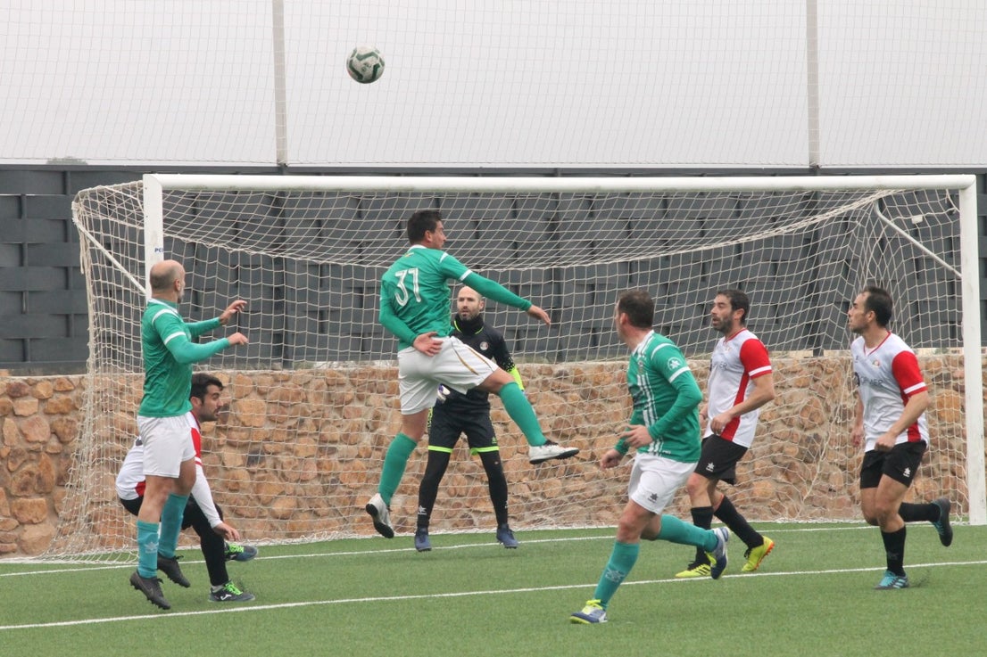 Fotos: Veteranos Valverde – Hispanolusa / Ofimer Solutions