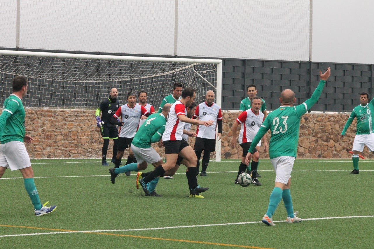 Fotos: Veteranos Valverde – Hispanolusa / Ofimer Solutions