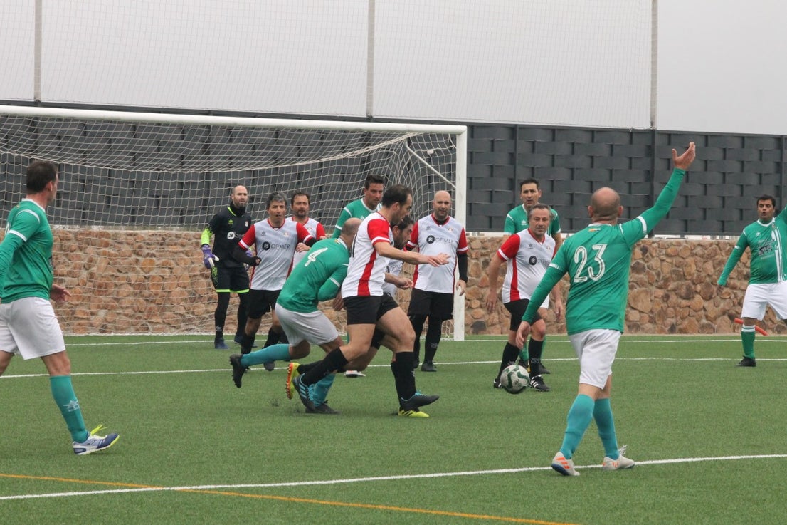 Fotos: Veteranos Valverde – Hispanolusa / Ofimer Solutions