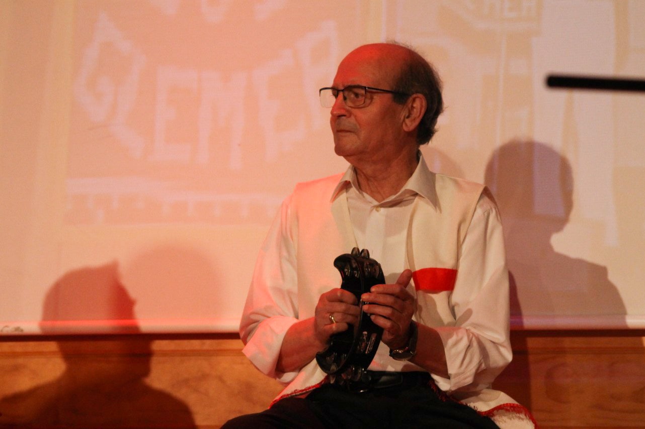 Fotos: Presentación del libro ‘De los bailes de salón al botellón’